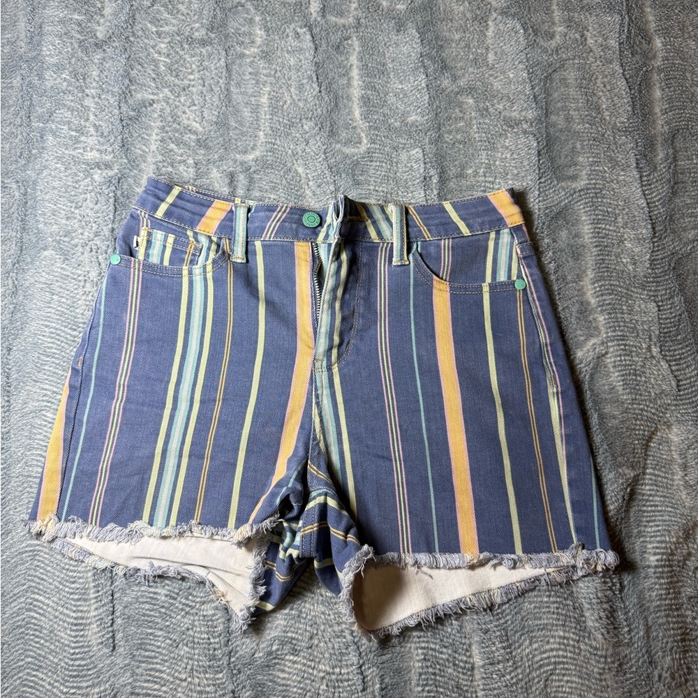 Judy Blue High Waist Striped Denim Fray Hem Shorts - Size Small
